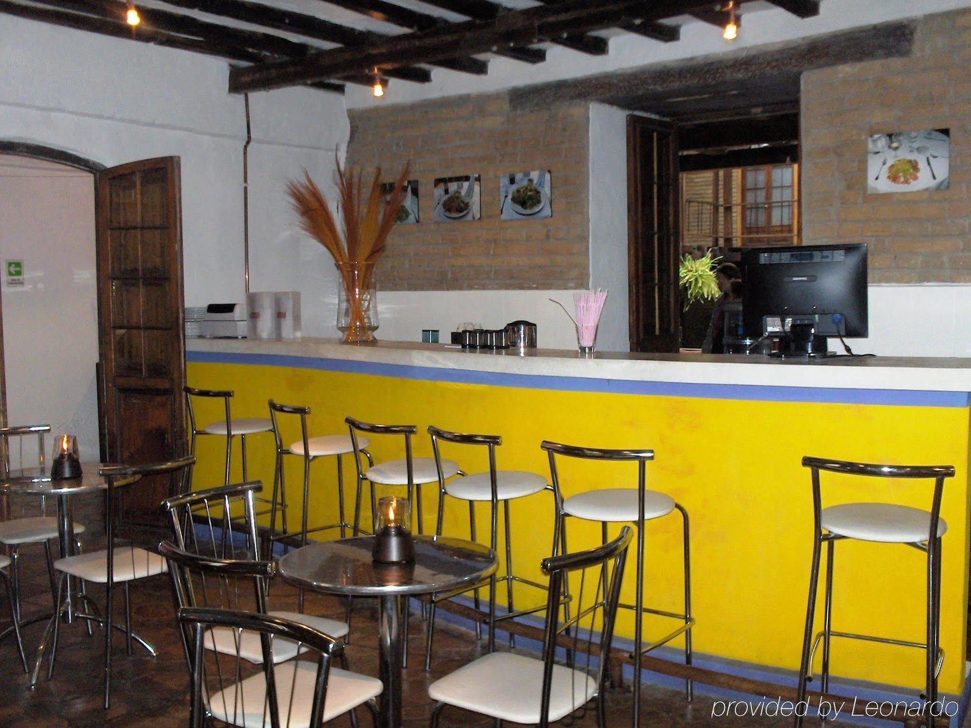Hotel Casa De La Botica Bogotá Restoran fotoğraf